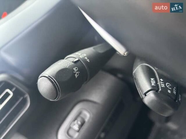 Белый Пежо Rifter, объемом двигателя 1.5 л и пробегом 110 тыс. км за 16900 $, фото 27 на Automoto.ua