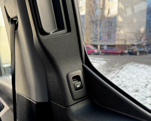 Белый Пежо Rifter, объемом двигателя 1.5 л и пробегом 72 тыс. км за 24450 $, фото 46 на Automoto.ua