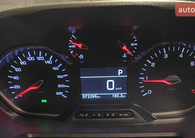 Белый Пежо Rifter, объемом двигателя 1.5 л и пробегом 72 тыс. км за 24450 $, фото 49 на Automoto.ua