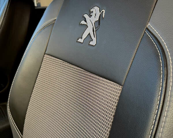 Белый Пежо Rifter, объемом двигателя 1.5 л и пробегом 72 тыс. км за 24450 $, фото 41 на Automoto.ua