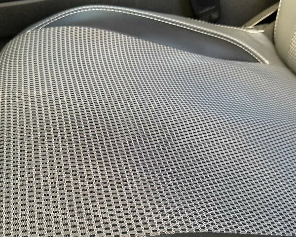 Белый Пежо Rifter, объемом двигателя 1.5 л и пробегом 72 тыс. км за 24450 $, фото 35 на Automoto.ua