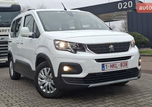 Белый Пежо Rifter, объемом двигателя 1.5 л и пробегом 153 тыс. км за 14999 $, фото 23 на Automoto.ua