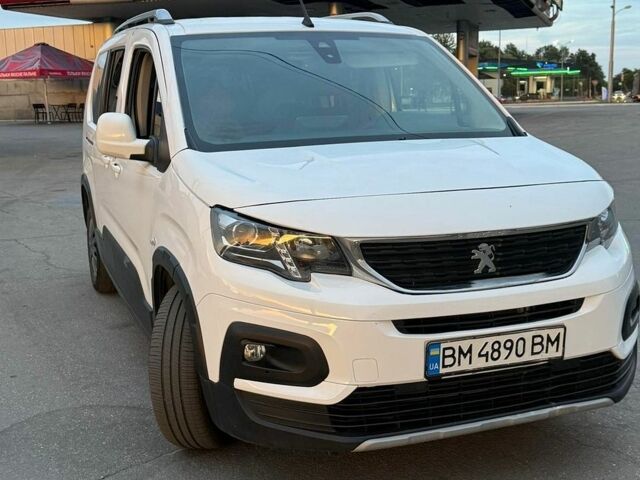 Белый Пежо Rifter, объемом двигателя 1.56 л и пробегом 160 тыс. км за 16500 $, фото 18 на Automoto.ua