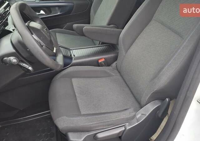 Белый Пежо Rifter, объемом двигателя 1.5 л и пробегом 153 тыс. км за 14999 $, фото 42 на Automoto.ua