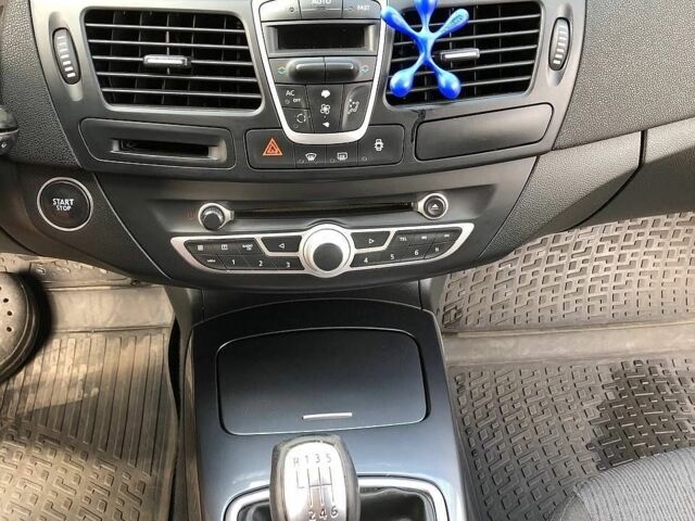 Білий Пежо Rifter, об'ємом двигуна 1.5 л та пробігом 159 тис. км за 14950 $, фото 74 на Automoto.ua