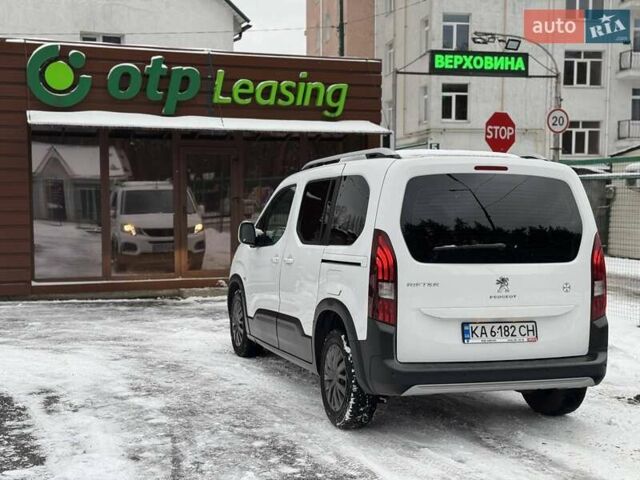 Білий Пежо Rifter, об'ємом двигуна 1.5 л та пробігом 95 тис. км за 21500 $, фото 5 на Automoto.ua