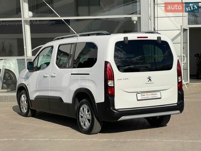 Білий Пежо Rifter, об'ємом двигуна 1.5 л та пробігом 99 тис. км за 22600 $, фото 6 на Automoto.ua