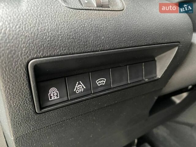 Білий Пежо Rifter, об'ємом двигуна 1.5 л та пробігом 95 тис. км за 23900 $, фото 10 на Automoto.ua