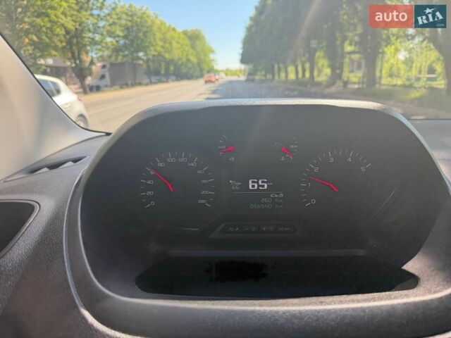 Білий Пежо Rifter, об'ємом двигуна 1.56 л та пробігом 57 тис. км за 17500 $, фото 30 на Automoto.ua