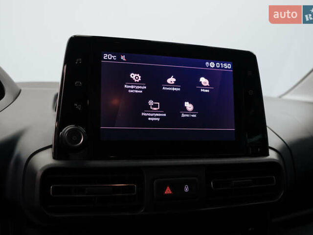 Белый Пежо Rifter, объемом двигателя 1.5 л и пробегом 34 тыс. км за 25835 $, фото 6 на Automoto.ua