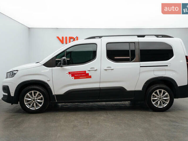 Белый Пежо Rifter, объемом двигателя 1.5 л и пробегом 34 тыс. км за 25835 $, фото 16 на Automoto.ua