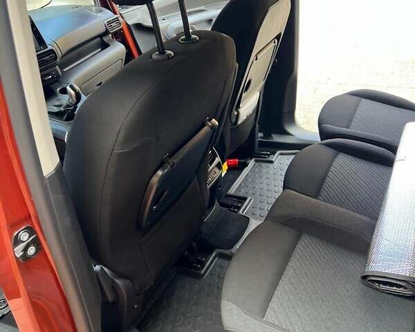 Коричневый Пежо Rifter, объемом двигателя 1.56 л и пробегом 115 тыс. км за 24500 $, фото 24 на Automoto.ua