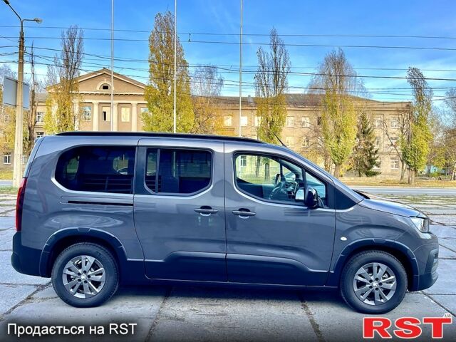 Пежо Rifter, об'ємом двигуна 0 л та пробігом 1 тис. км за 31800 $, фото 1 на Automoto.ua