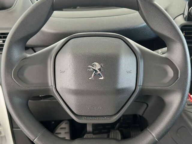 Пежо Rifter, объемом двигателя 1.5 л и пробегом 163 тыс. км за 13950 $, фото 10 на Automoto.ua