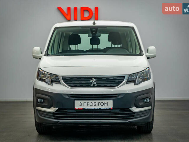 Пежо Rifter, об'ємом двигуна 1.6 л та пробігом 112 тис. км за 14928 $, фото 4 на Automoto.ua