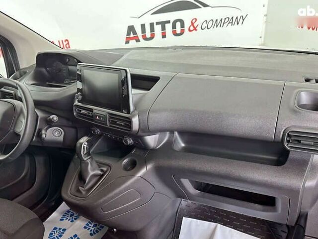 Пежо Rifter, объемом двигателя 1.5 л и пробегом 163 тыс. км за 13950 $, фото 8 на Automoto.ua
