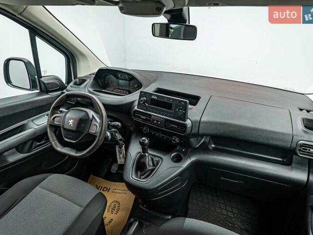 Пежо Rifter, объемом двигателя 1.6 л и пробегом 139 тыс. км за 14737 $, фото 8 на Automoto.ua
