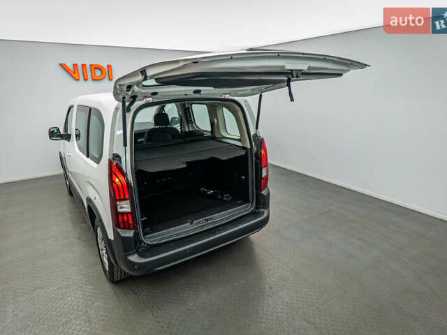 Пежо Rifter, объемом двигателя 1.6 л и пробегом 139 тыс. км за 14737 $, фото 6 на Automoto.ua