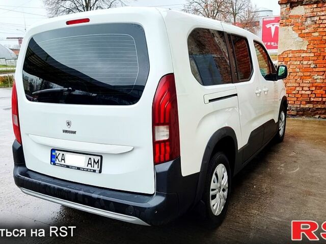 Пежо Rifter, объемом двигателя 1.6 л и пробегом 168 тыс. км за 15000 $, фото 2 на Automoto.ua