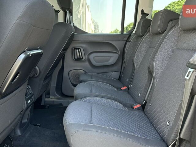 купити нове авто Пежо Rifter 2024 року від офіційного дилера Пежо Центр Полтава Пежо фото