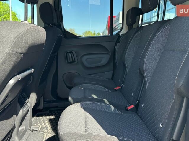 Пежо Rifter, объемом двигателя 1.5 л и пробегом 0 тыс. км за 26347 $, фото 15 на Automoto.ua