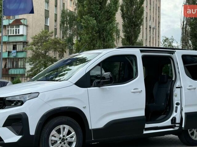Пежо Rifter, объемом двигателя 1.5 л и пробегом 0 тыс. км за 28288 $, фото 8 на Automoto.ua