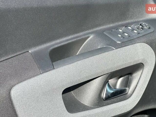 Пежо Rifter, объемом двигателя 1.5 л и пробегом 0 тыс. км за 27951 $, фото 15 на Automoto.ua