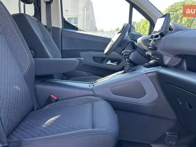 Пежо Rifter, объемом двигателя 1.5 л и пробегом 0 тыс. км за 26347 $, фото 20 на Automoto.ua
