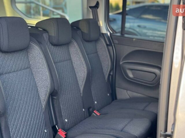 купити нове авто Пежо Rifter 2025 року від офіційного дилера Пежо Євромоторс  Пежо фото