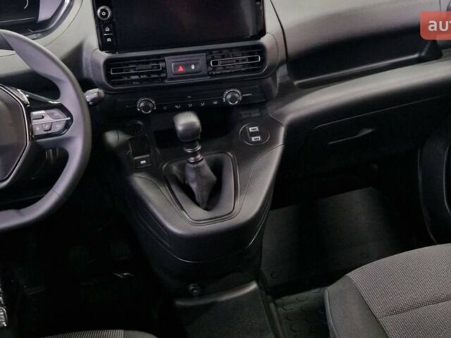 Пежо Rifter, об'ємом двигуна 1.5 л та пробігом 0 тис. км за 25813 $, фото 6 на Automoto.ua