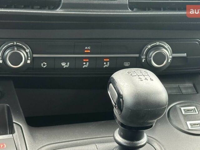 Пежо Rifter, объемом двигателя 1.5 л и пробегом 0 тыс. км за 26304 $, фото 15 на Automoto.ua