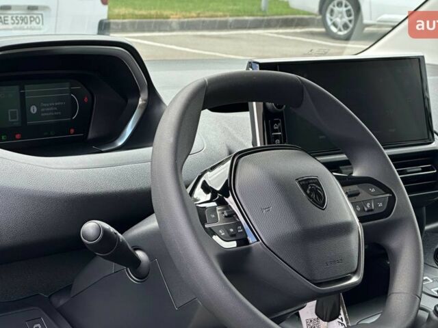 Пежо Rifter, объемом двигателя 1.5 л и пробегом 0 тыс. км за 26304 $, фото 12 на Automoto.ua