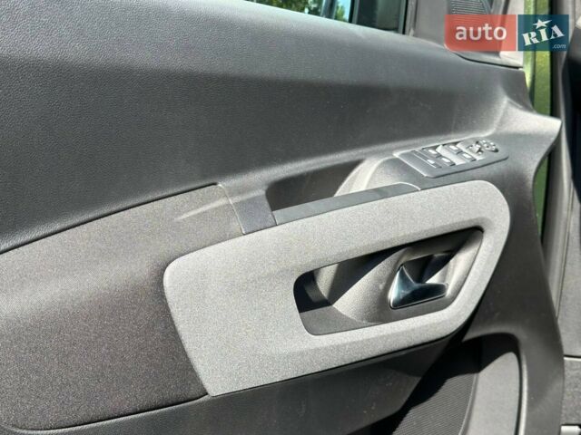 Пежо Rifter, об'ємом двигуна 1.5 л та пробігом 0 тис. км за 32866 $, фото 7 на Automoto.ua