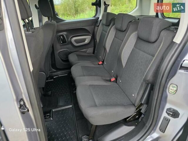 Сірий Пежо Rifter, об'ємом двигуна 1.5 л та пробігом 195 тис. км за 14500 $, фото 31 на Automoto.ua