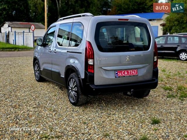 Серый Пежо Rifter, объемом двигателя 1.5 л и пробегом 195 тыс. км за 14800 $, фото 6 на Automoto.ua
