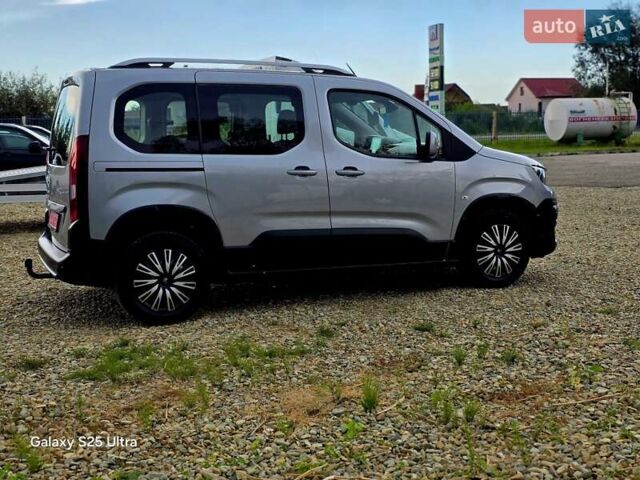 Серый Пежо Rifter, объемом двигателя 1.5 л и пробегом 195 тыс. км за 14800 $, фото 10 на Automoto.ua