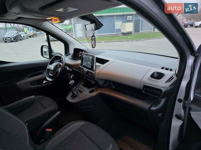 Серый Пежо Rifter, объемом двигателя 1.5 л и пробегом 196 тыс. км за 14300 $, фото 29 на Automoto.ua