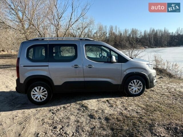 Серый Пежо Rifter, объемом двигателя 1.6 л и пробегом 230 тыс. км за 13800 $, фото 1 на Automoto.ua