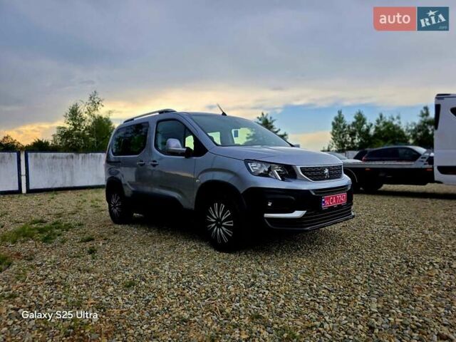 Серый Пежо Rifter, объемом двигателя 1.5 л и пробегом 195 тыс. км за 14800 $, фото 18 на Automoto.ua