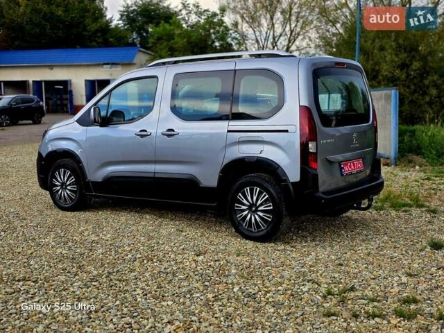 Сірий Пежо Rifter, об'ємом двигуна 1.5 л та пробігом 195 тис. км за 14500 $, фото 3 на Automoto.ua
