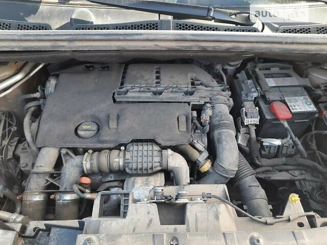 Серый Пежо Rifter, объемом двигателя 1.6 л и пробегом 76 тыс. км за 18999 $, фото 23 на Automoto.ua