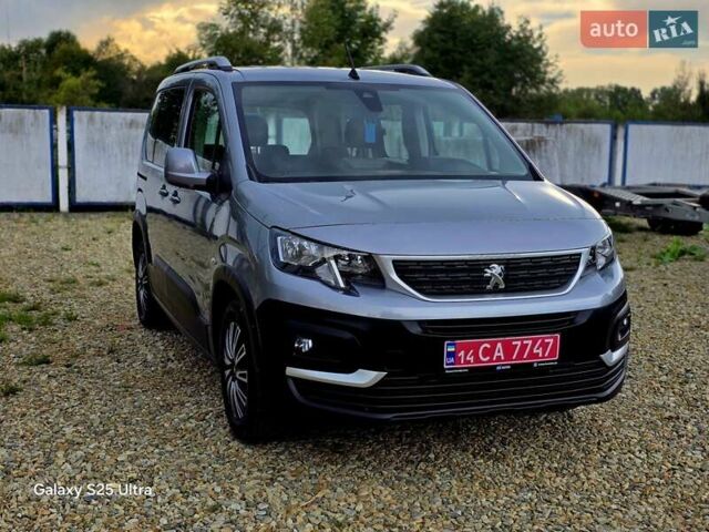 Сірий Пежо Rifter, об'ємом двигуна 1.5 л та пробігом 195 тис. км за 14500 $, фото 14 на Automoto.ua