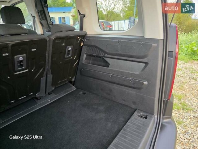 Сірий Пежо Rifter, об'ємом двигуна 1.5 л та пробігом 195 тис. км за 14500 $, фото 43 на Automoto.ua