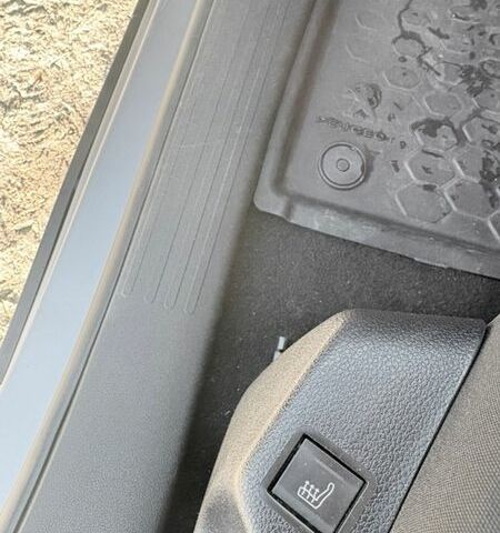 Серый Пежо Rifter, объемом двигателя 1.6 л и пробегом 230 тыс. км за 13800 $, фото 13 на Automoto.ua