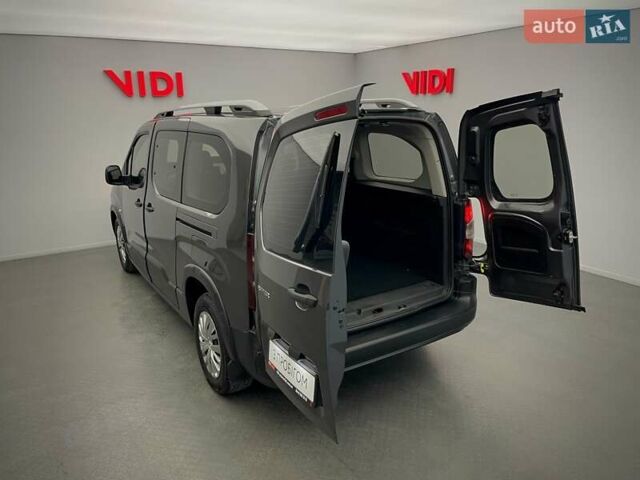 Сірий Пежо Rifter, об'ємом двигуна 1.6 л та пробігом 76 тис. км за 16461 $, фото 6 на Automoto.ua