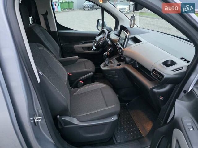 Серый Пежо Rifter, объемом двигателя 1.5 л и пробегом 196 тыс. км за 14300 $, фото 30 на Automoto.ua