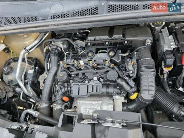 Сірий Пежо Rifter, об'ємом двигуна 1.5 л та пробігом 195 тис. км за 14500 $, фото 46 на Automoto.ua