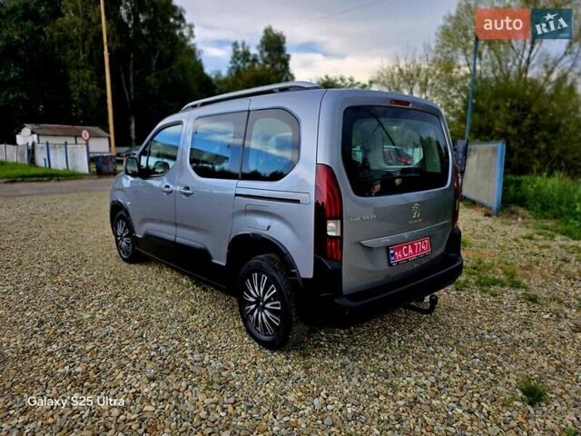 Сірий Пежо Rifter, об'ємом двигуна 1.5 л та пробігом 195 тис. км за 14500 $, фото 20 на Automoto.ua