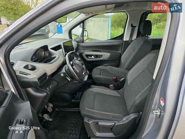 Серый Пежо Rifter, объемом двигателя 1.5 л и пробегом 195 тыс. км за 14800 $, фото 23 на Automoto.ua