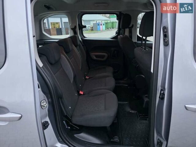 Серый Пежо Rifter, объемом двигателя 1.5 л и пробегом 196 тыс. км за 14300 $, фото 32 на Automoto.ua